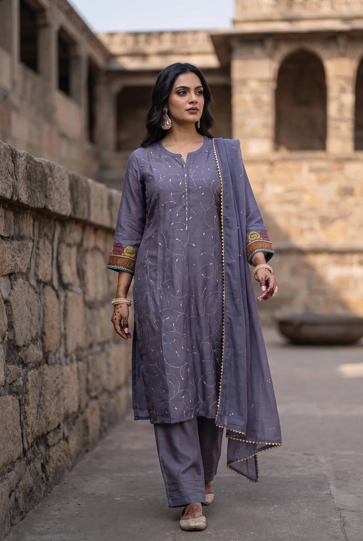 Yaira Mul Chadneri Kurta Set in Dark Purple Grey