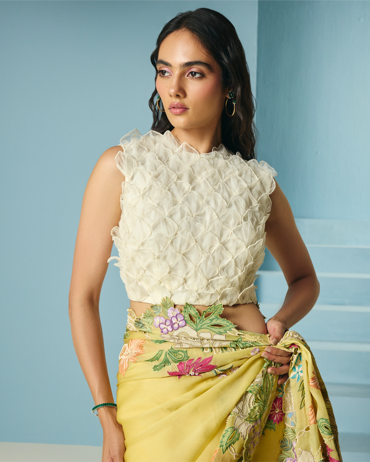 Ivory 3d Scallop Crop Top