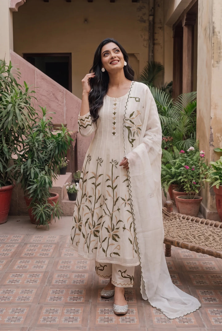 Surkhi Mul Chanderi Anarkali Set in Pearl White