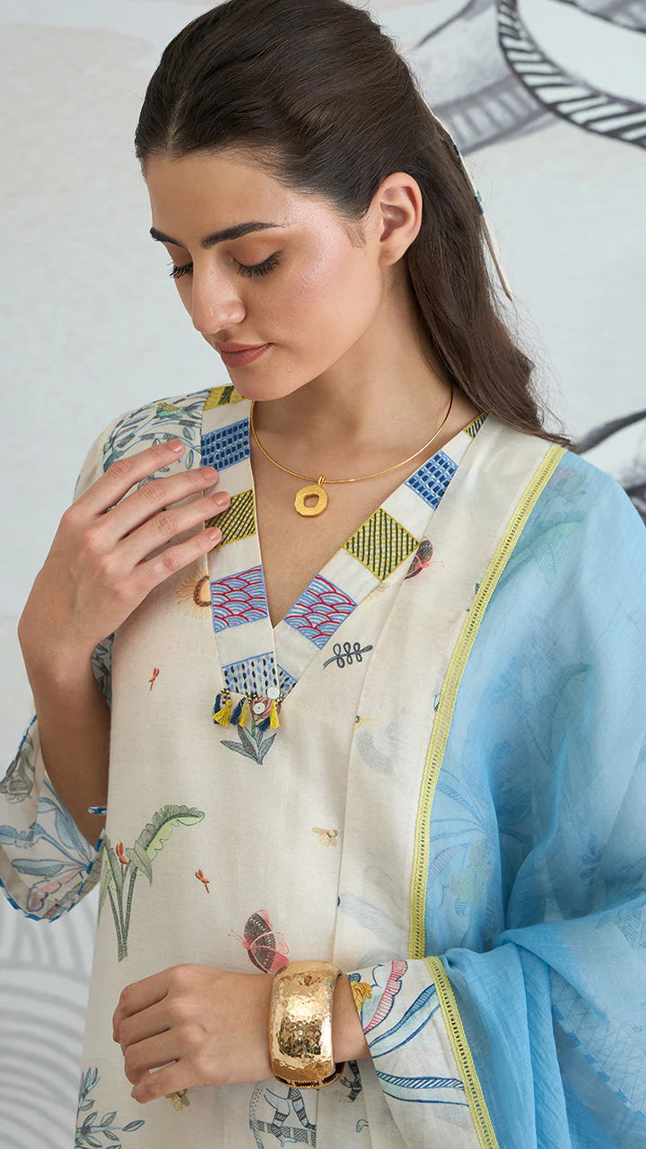 Jungle V-neck Kurta Set
