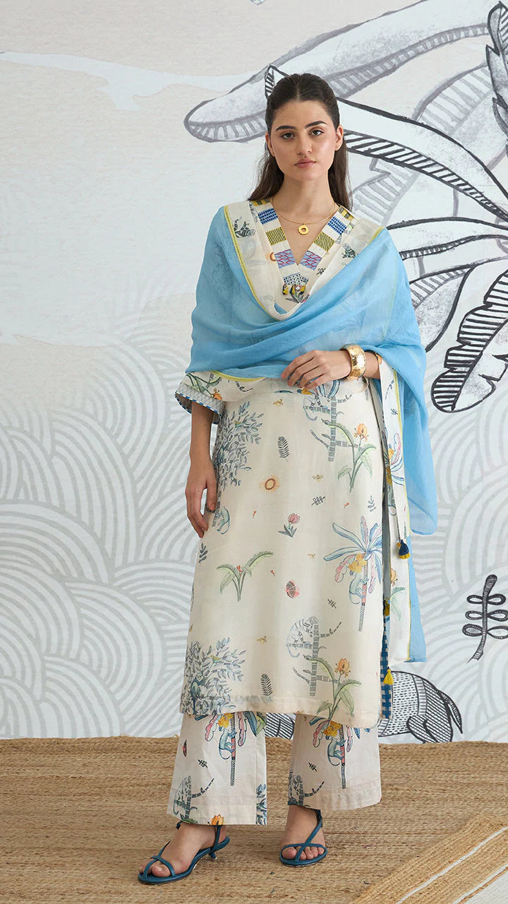 Jungle V-neck Kurta Set