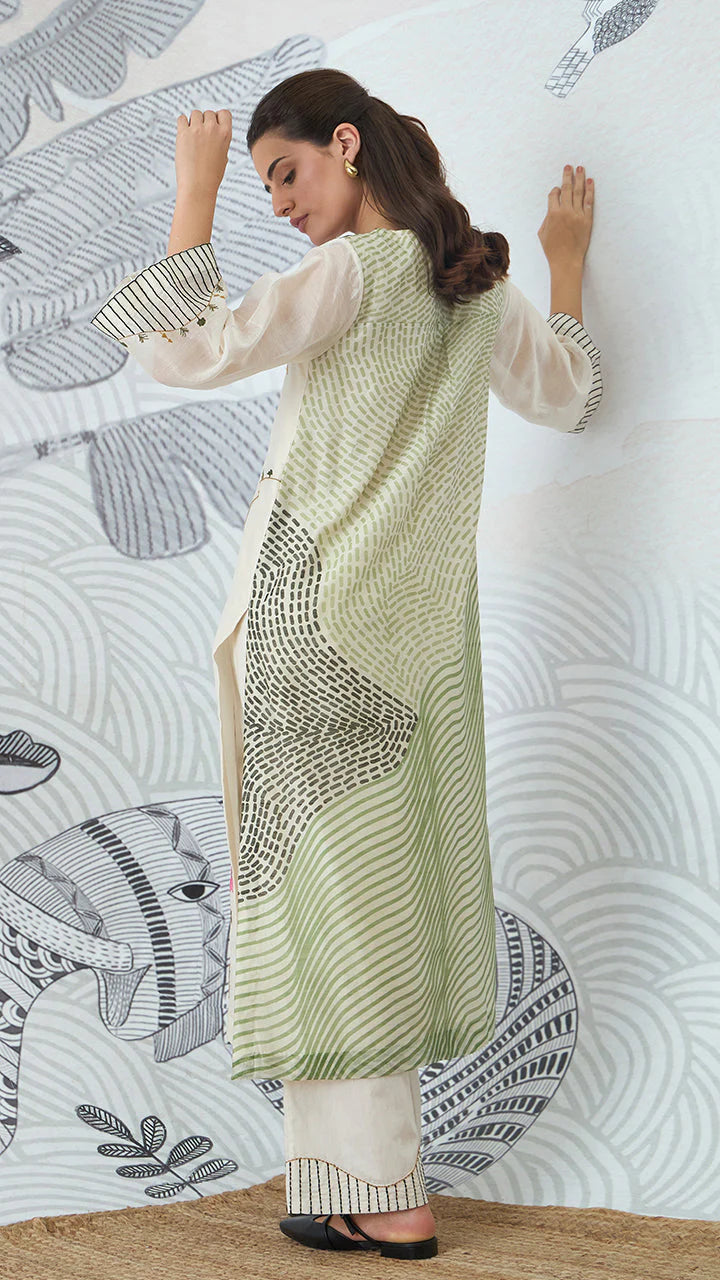 Mountain Embroidery Kurta With Pants