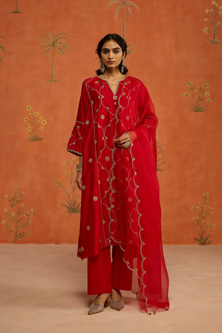 Nitya Kurta Set