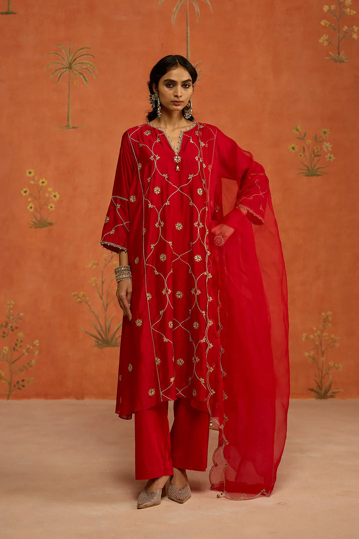 Nitya Kurta Set