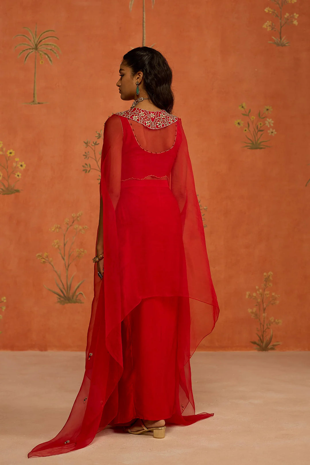 Damini Cape Set