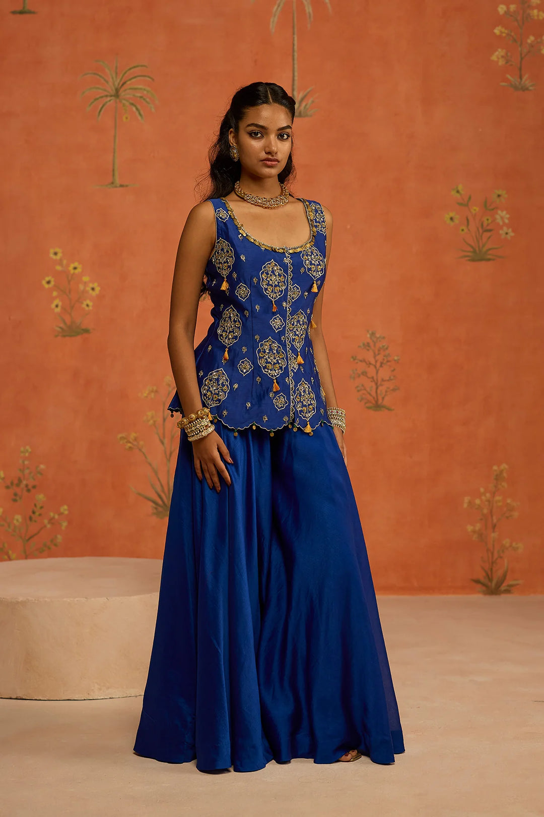 Naira Sharara Set