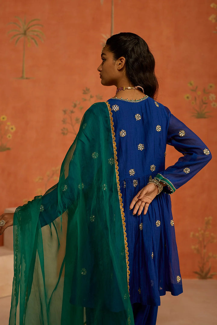 Ojasvi Kurta Set