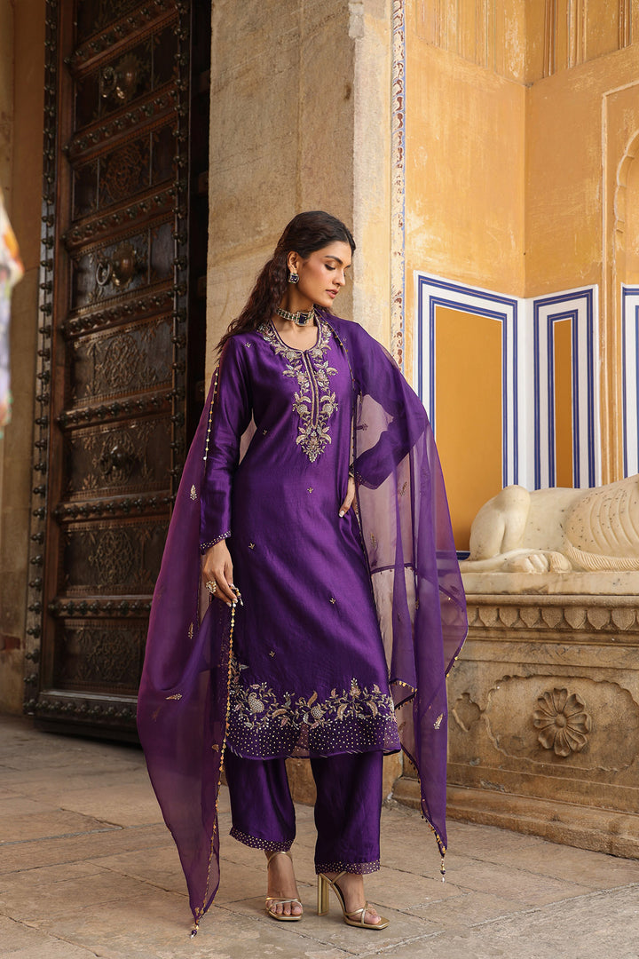 riwayat heavy long kurta set