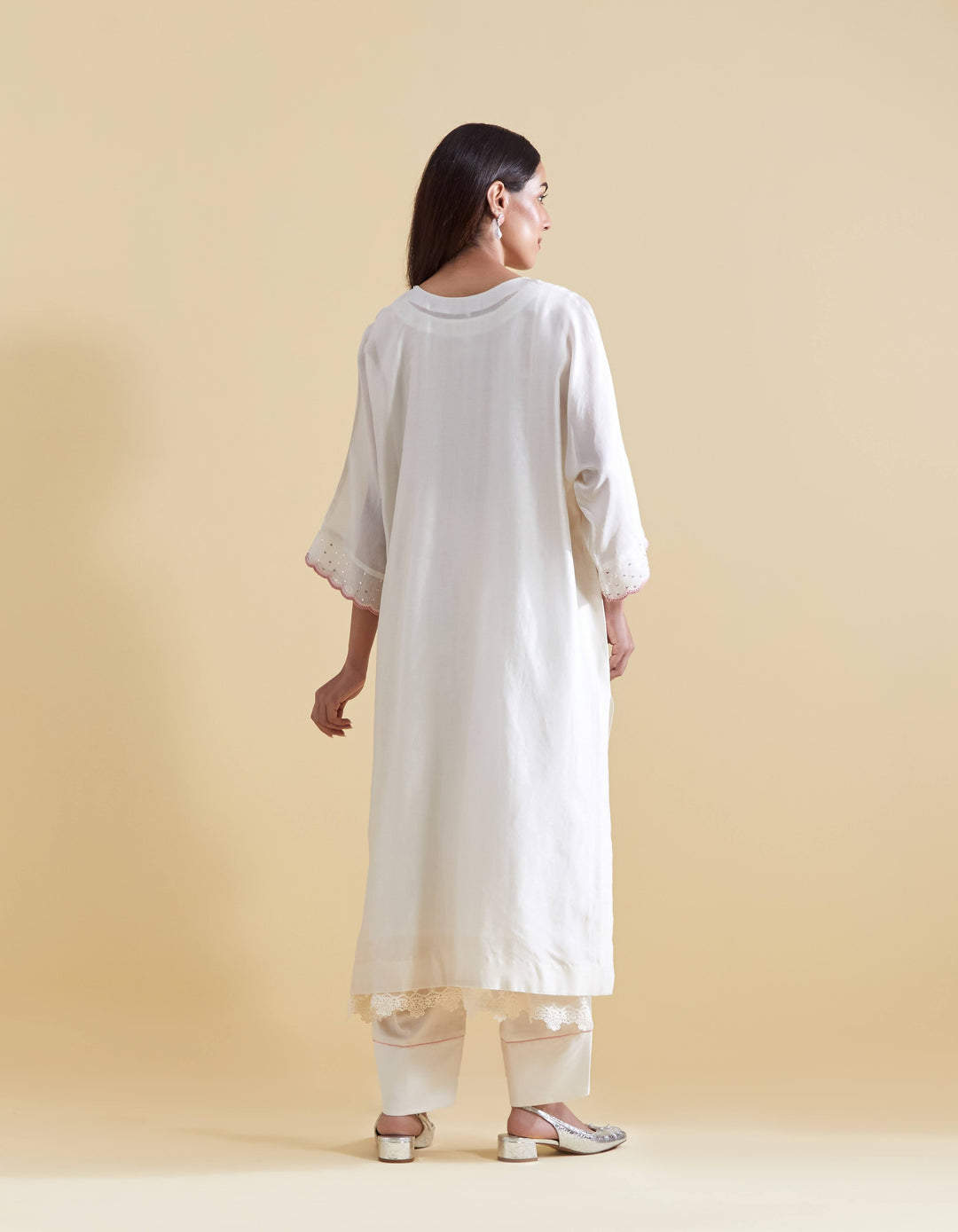 Ivory Kurta Set in Chanderi Floral Embroidery in Ivory and Pink