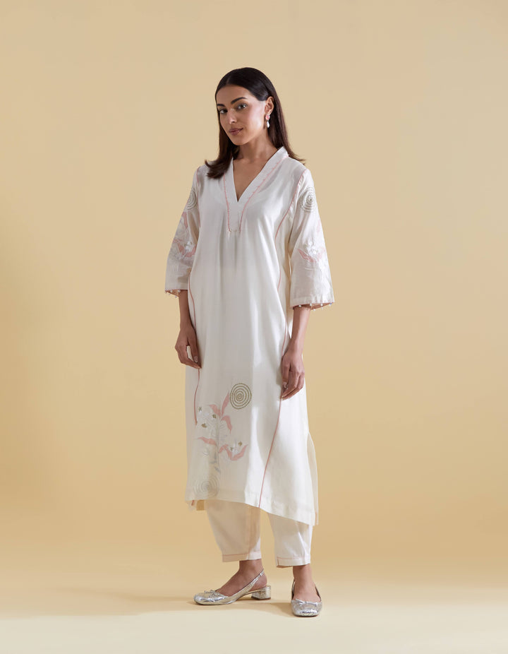 Appliquéd Organza Embroidery in Pink on Ivory Chanderi Kurta Set