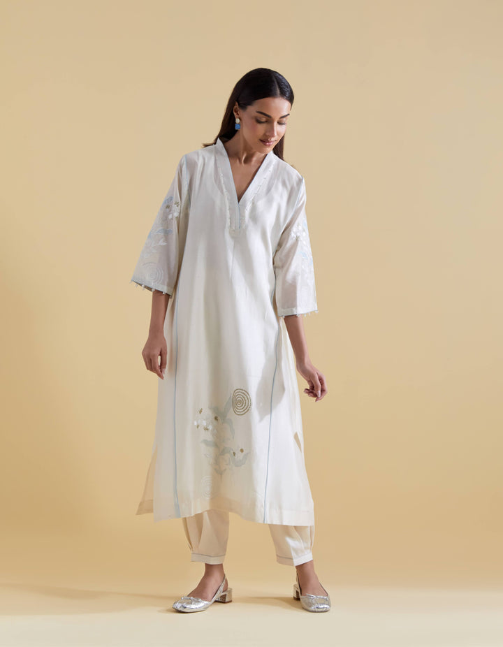 Appliquéd Organza Embroidery in Blue  on Ivory Chanderi Kurta Set