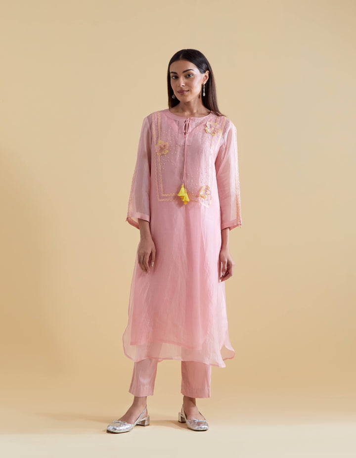 Pink 3D Floral Kurta and Pants Set