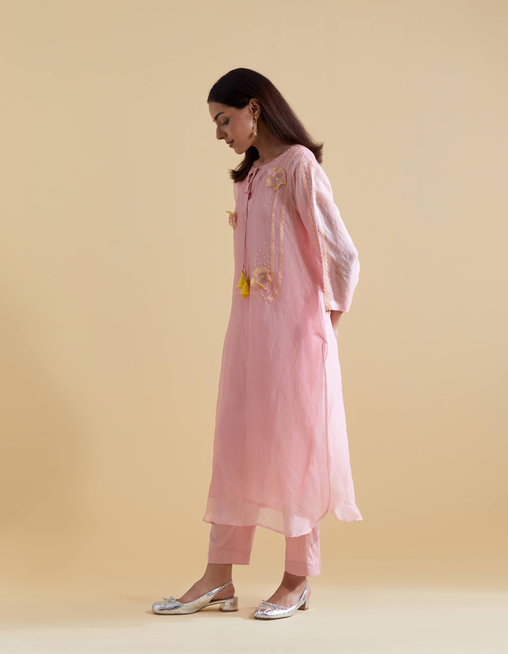 Pink 3D Floral Kurta and Pants Set