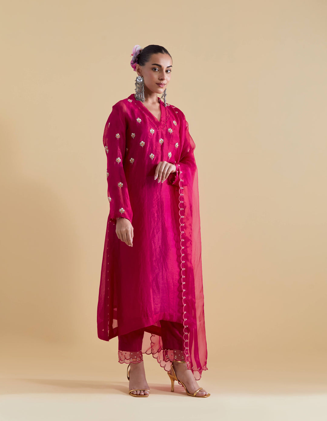 Hand Embroidered Kurta Set in Rani Pink