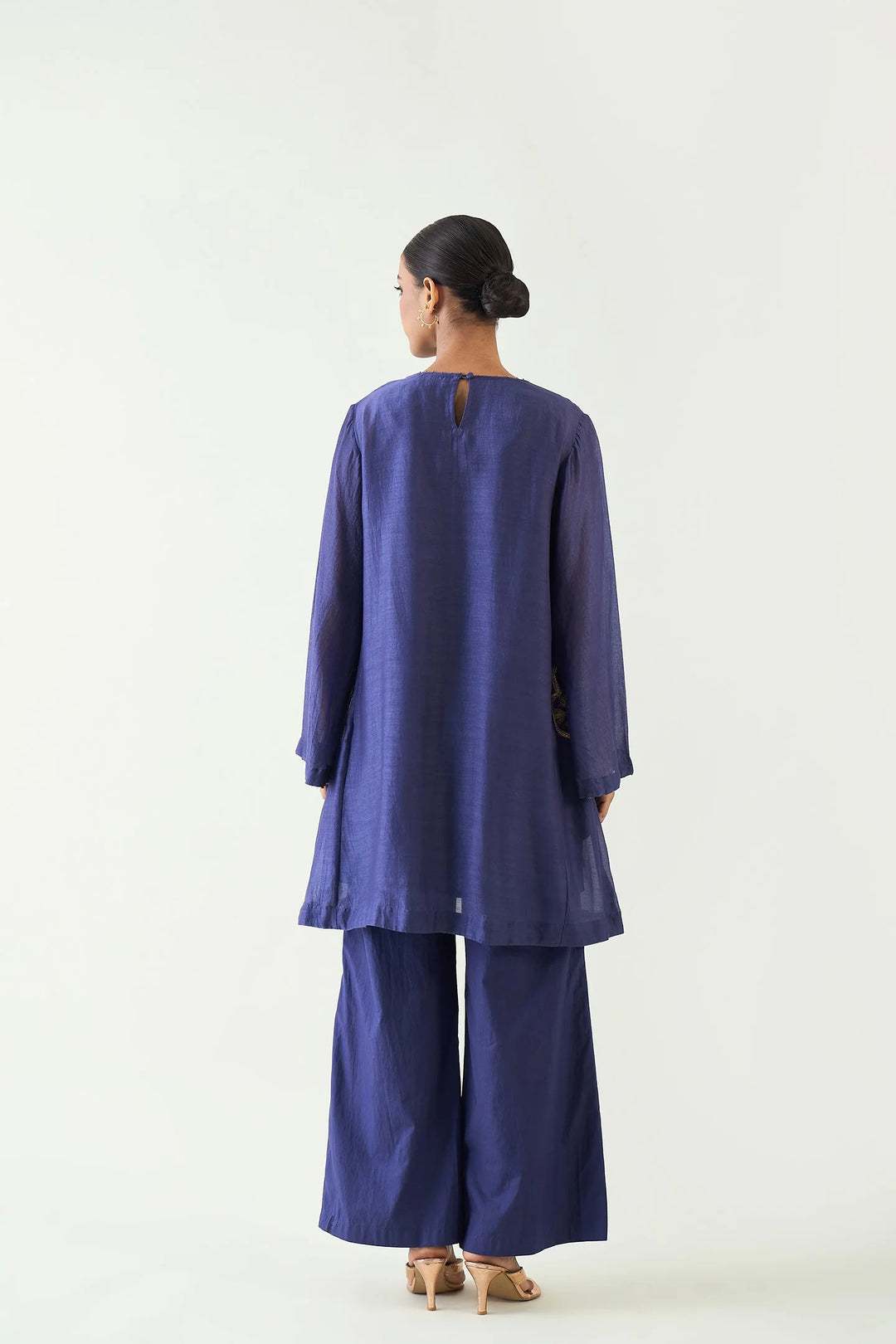 Siya: Cotton Silk Embroidered Pocket Tunic set - Purple