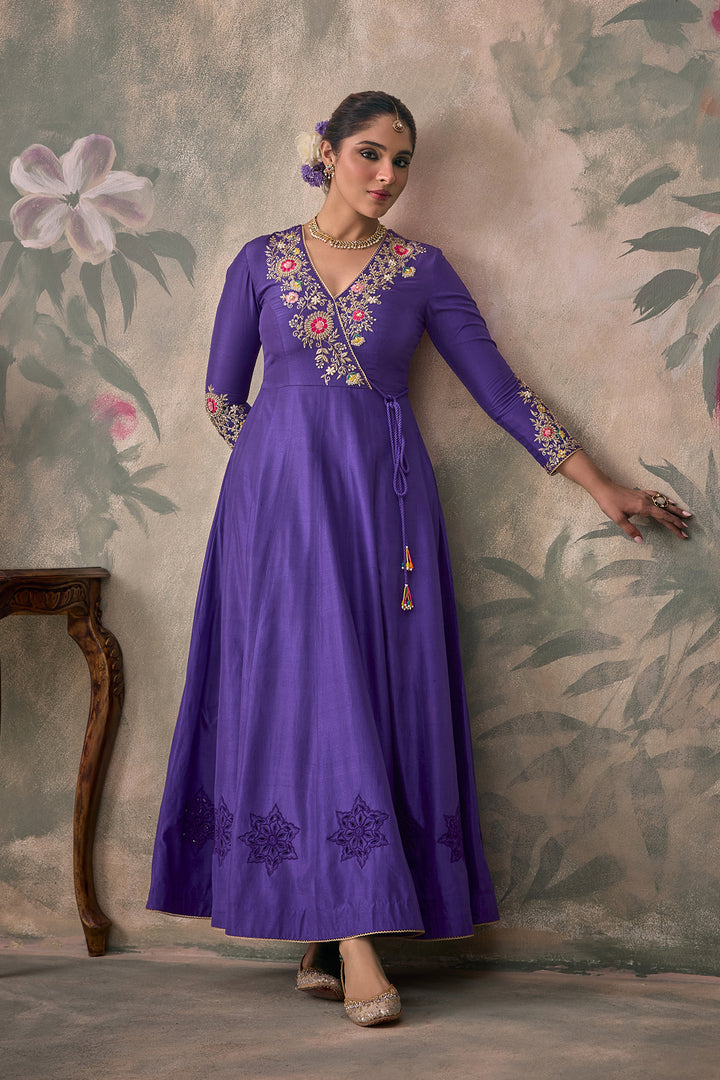 Aabru Anarkali Set