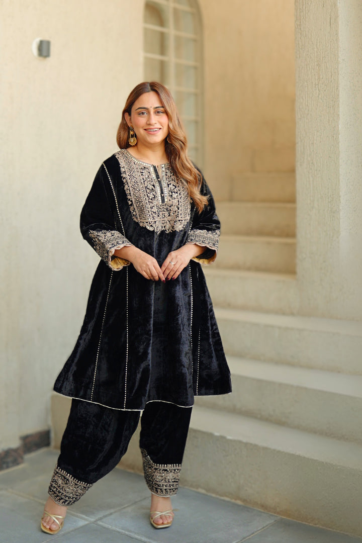 nisreen- short kalidaar chauga with salwar