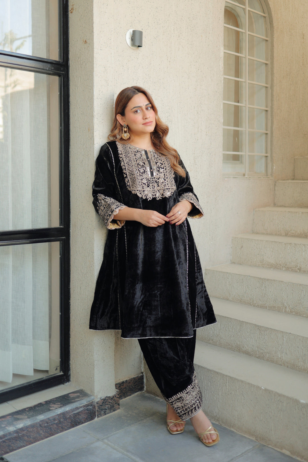 nisreen- short kalidaar chauga with salwar