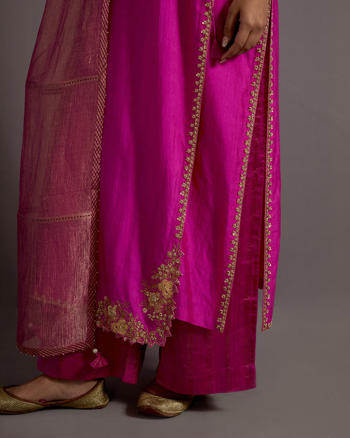 fuchsia pink guccha embroidered straight angrakha set