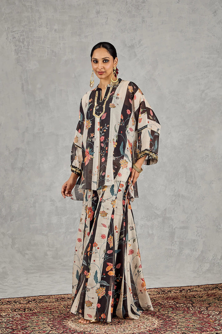 Black and White Chintz Namah Tunic Set