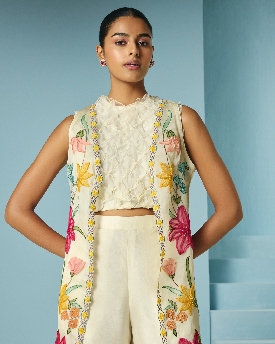 Ivory 3d Scallop Crop Top