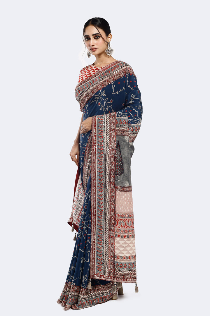 Abtract Printed Saree