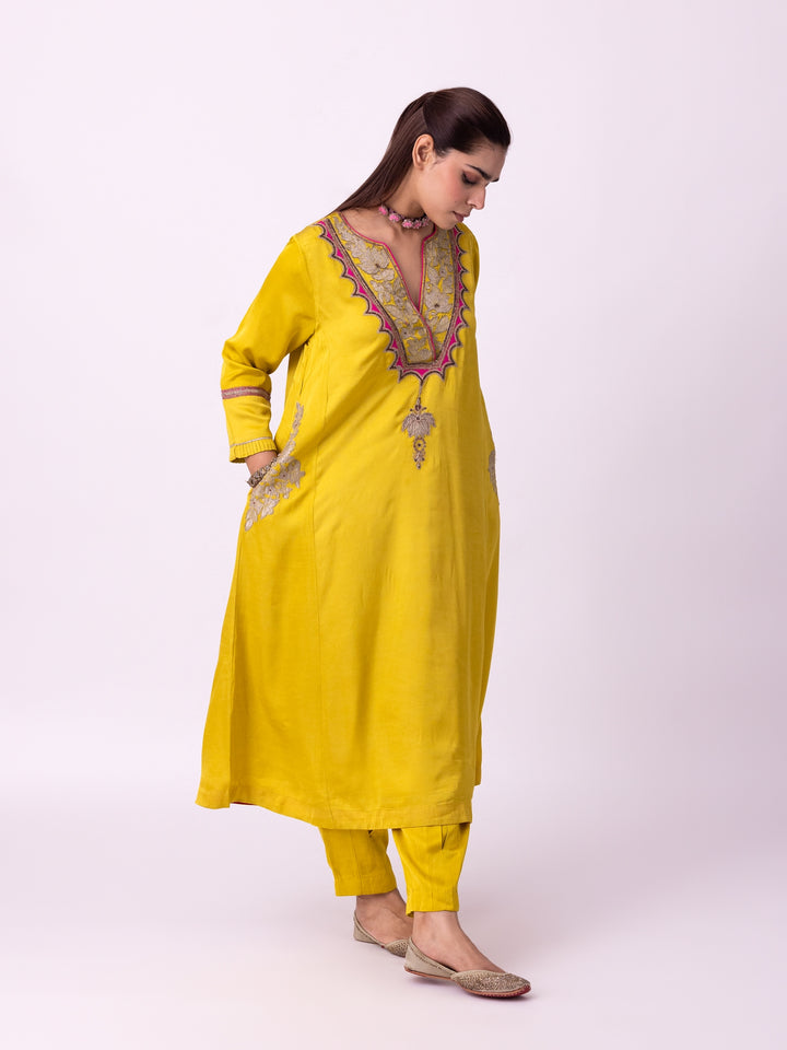 Peshwaz