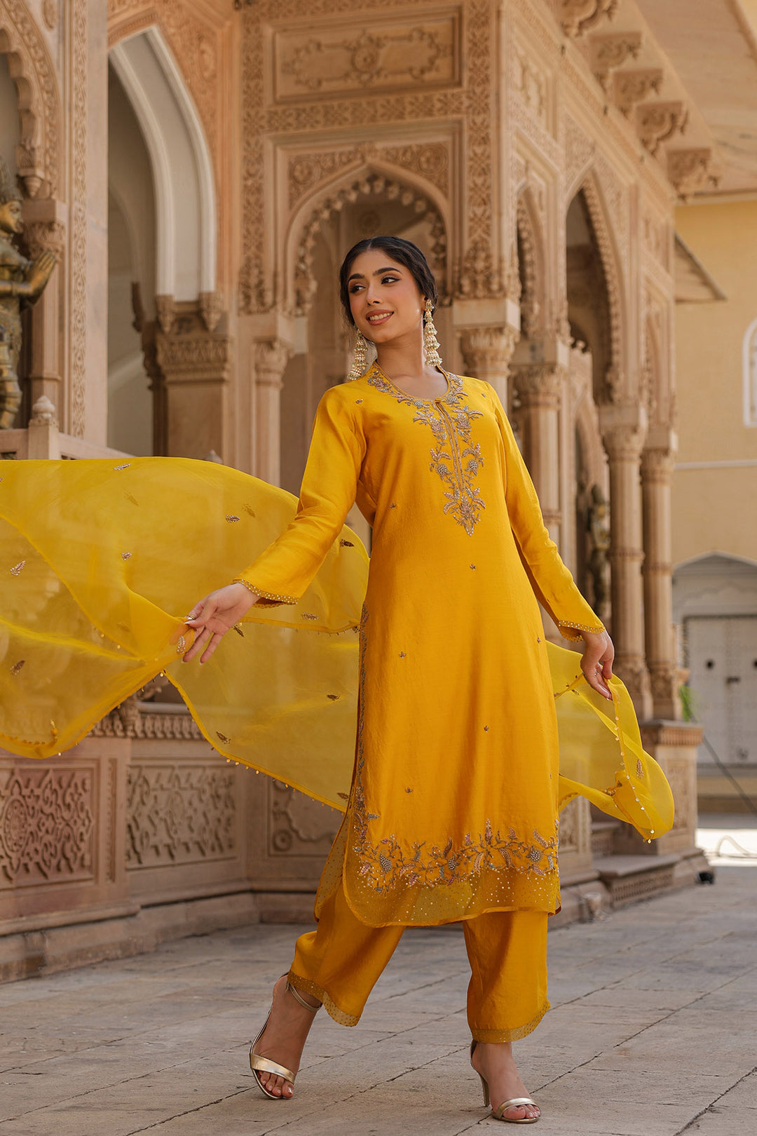 riwayat heavy long kurta set