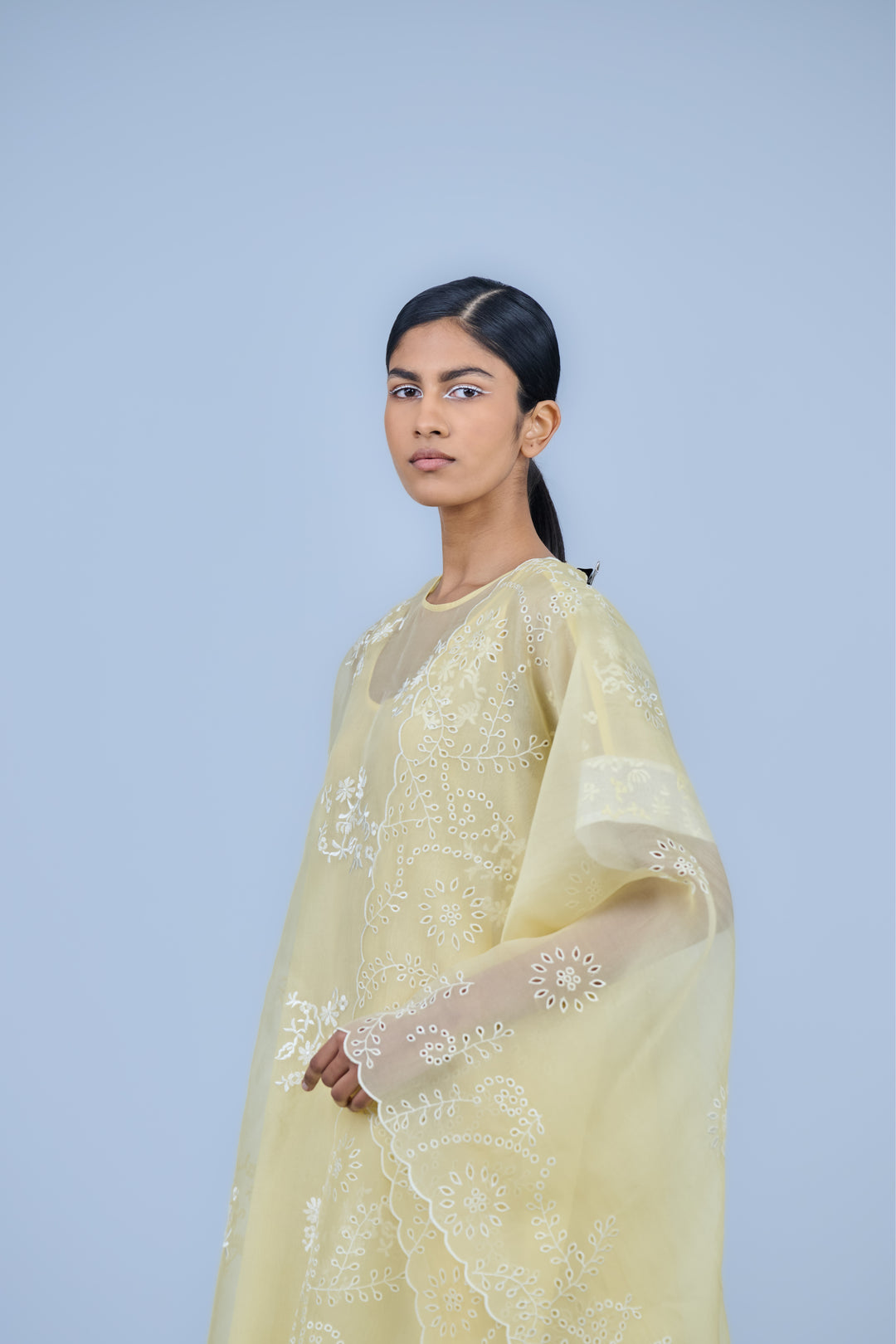 sun scalloped dupatta