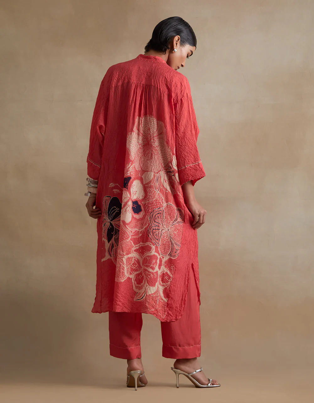 Ont559 - Set - Tomato
