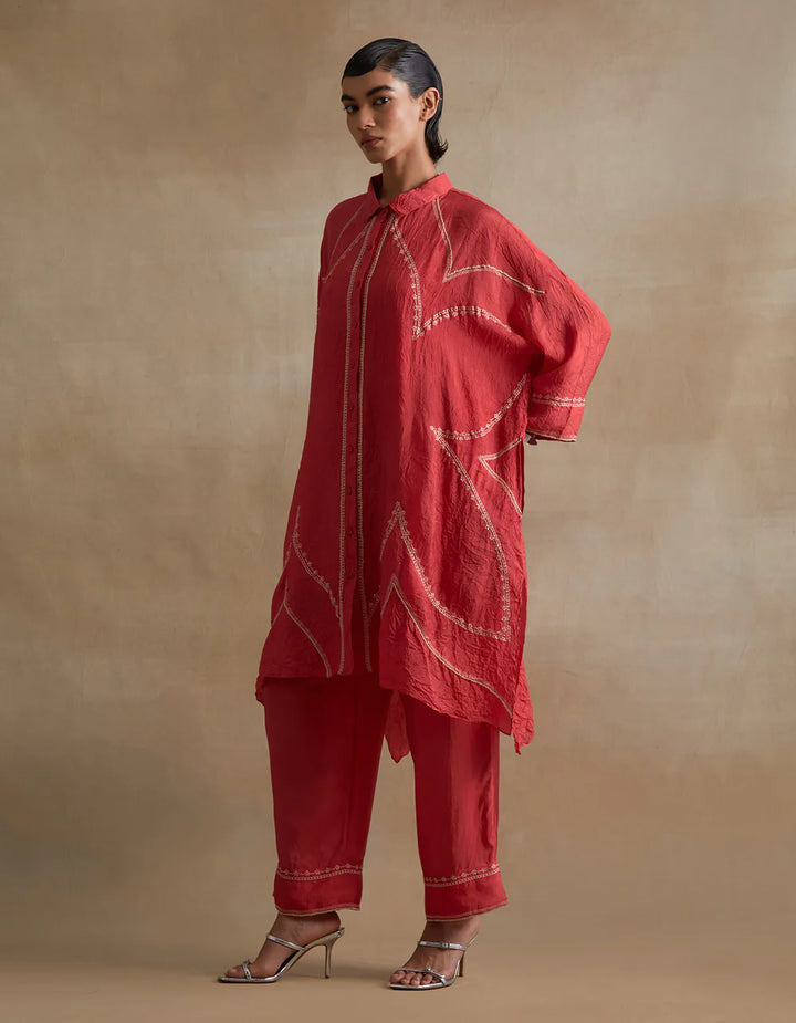 Ont556 - Set - Tomato