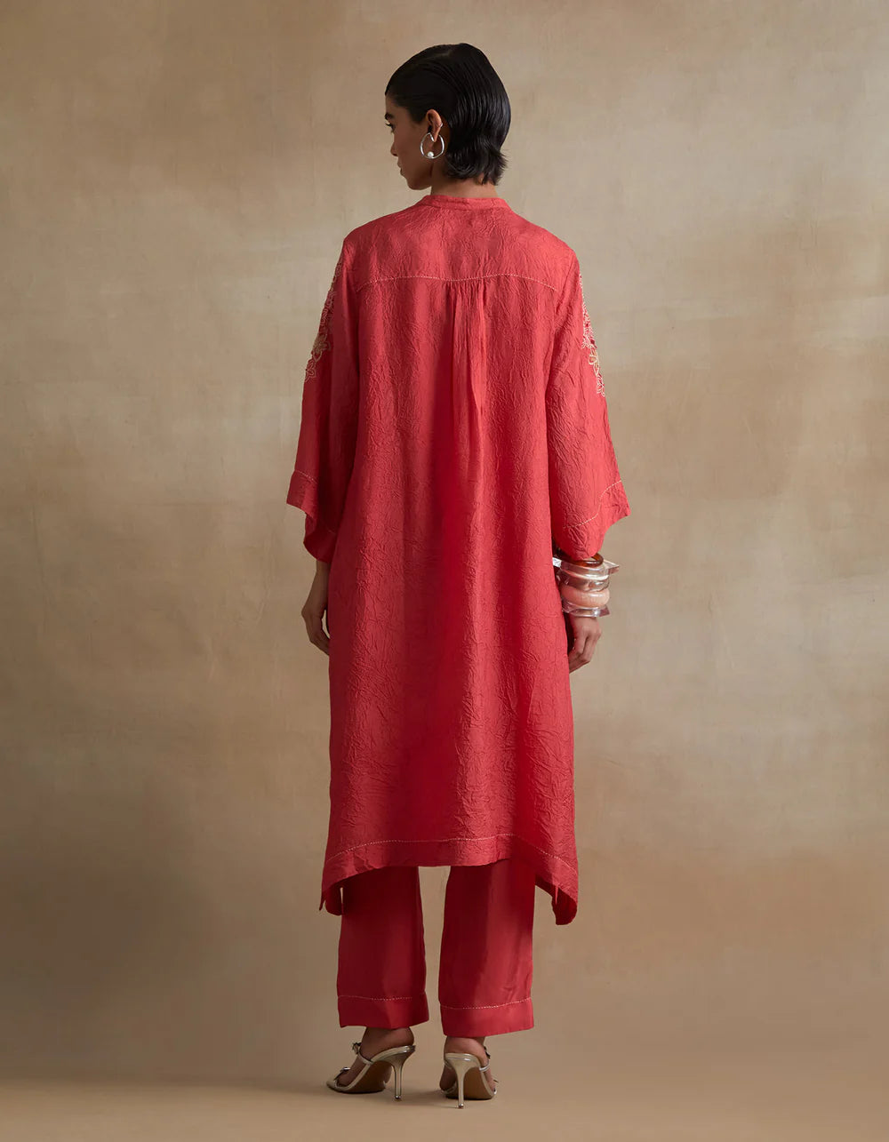 Ont553 - Set - Tomato