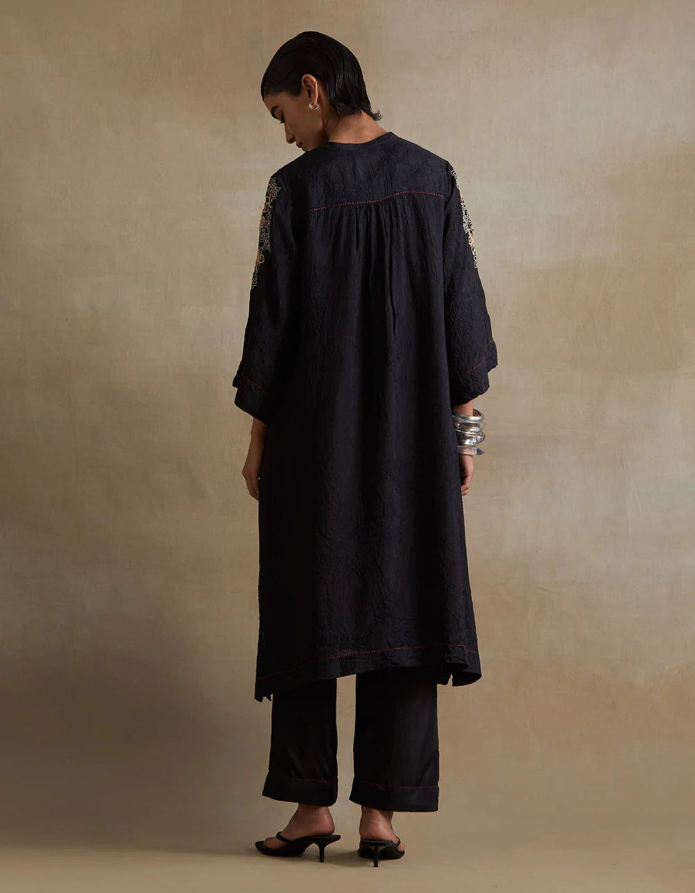 Ont553 - Set - Black