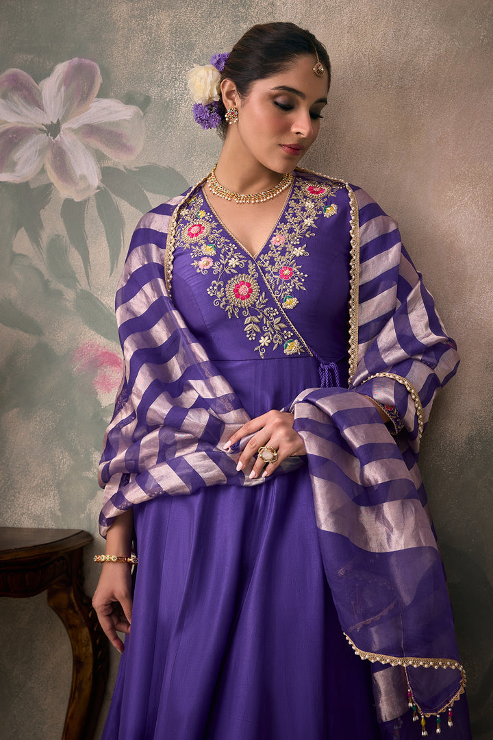 Aabru Anarkali Set