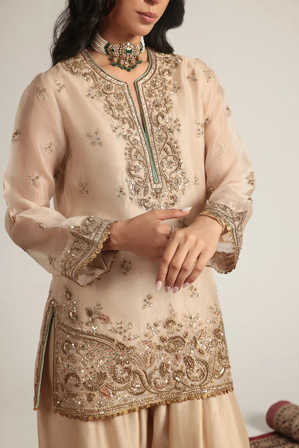Zar-Rang Ivory Short Farshi Kurta Set