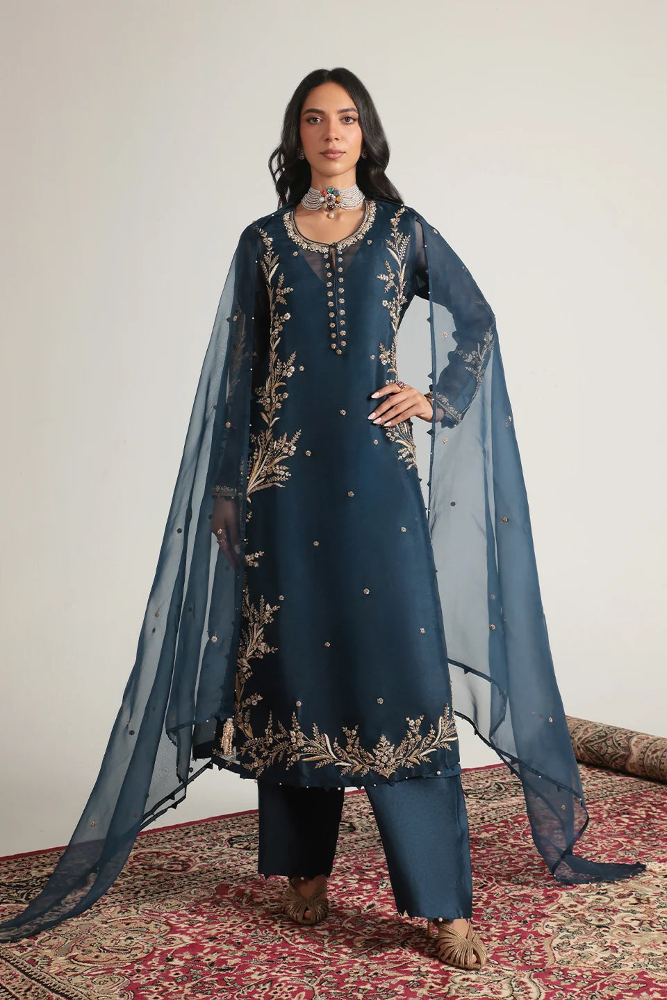 Zar-Rang Blue Light Phool Patti Kurta Set