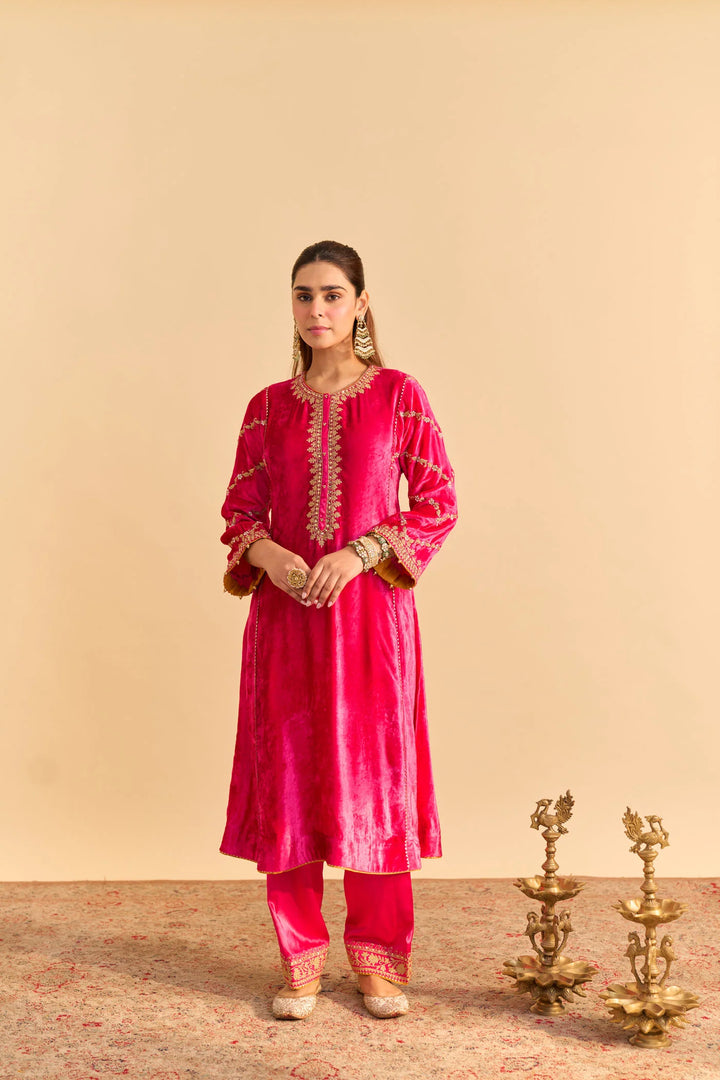 Azmiya - velvet Hotpink Chauga with Salwar