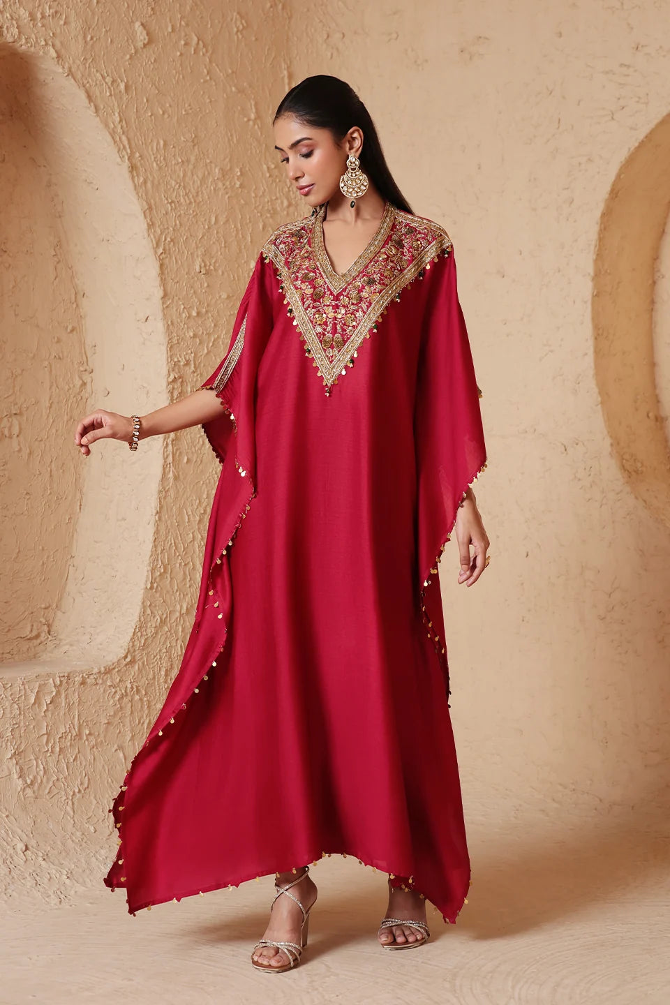 Zar-Rang Maroon V Neck Kaftan Set