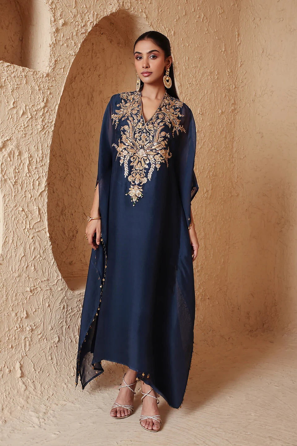 Zar-Rang Blue Heavy Kaftan Set