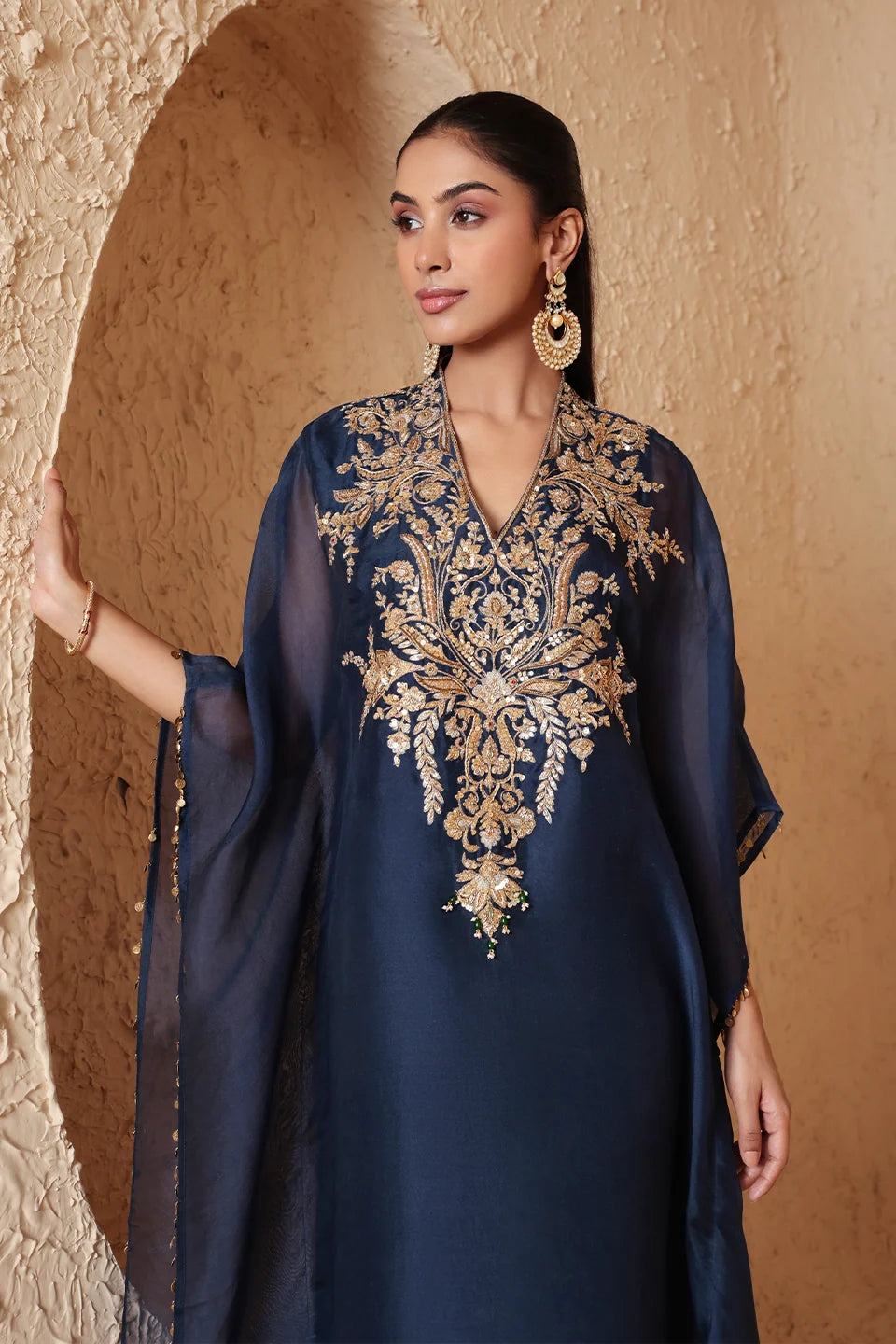 Zar-Rang Blue Heavy Kaftan Set