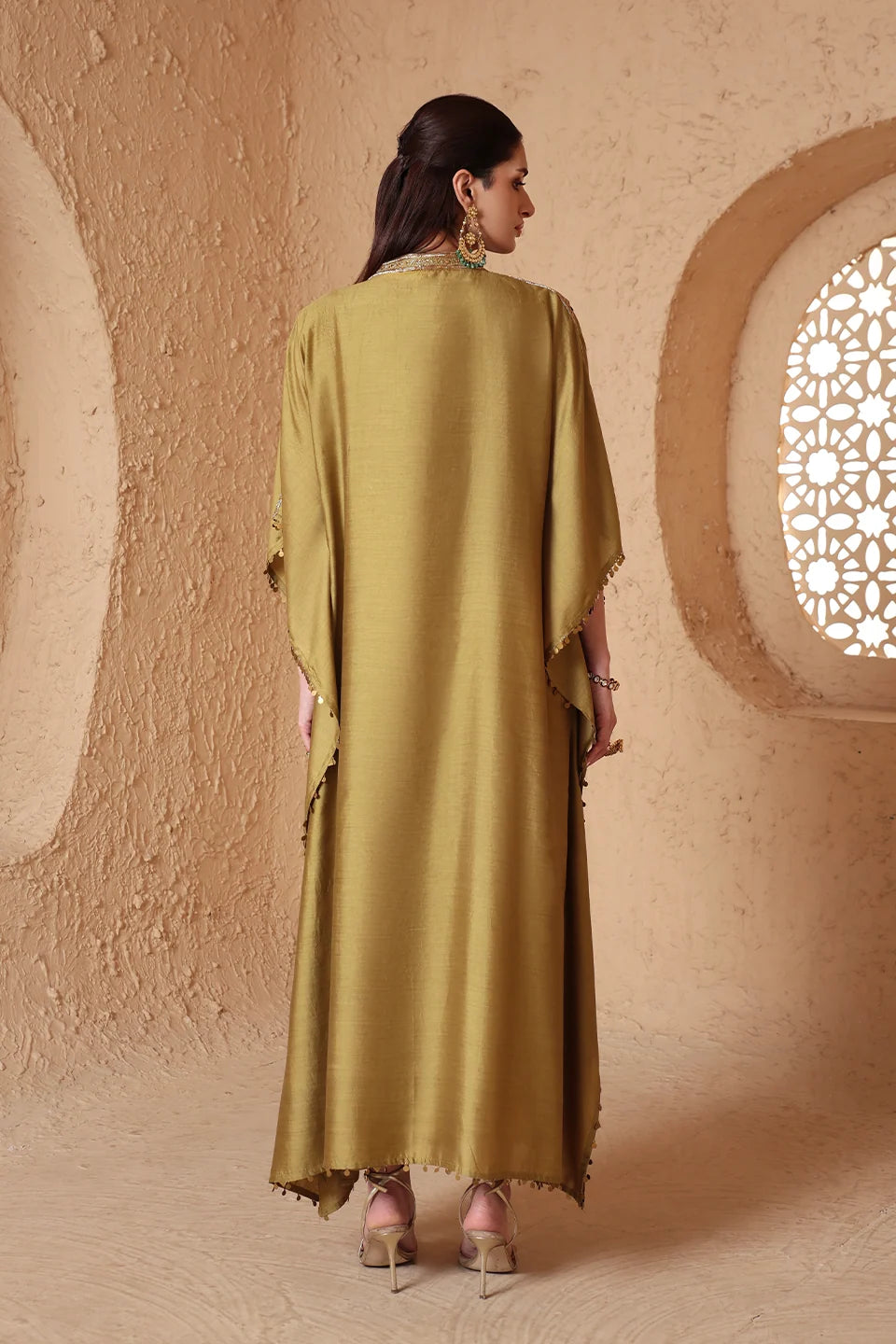 Zar-Rang Olive Green V Neck Kaftan Set