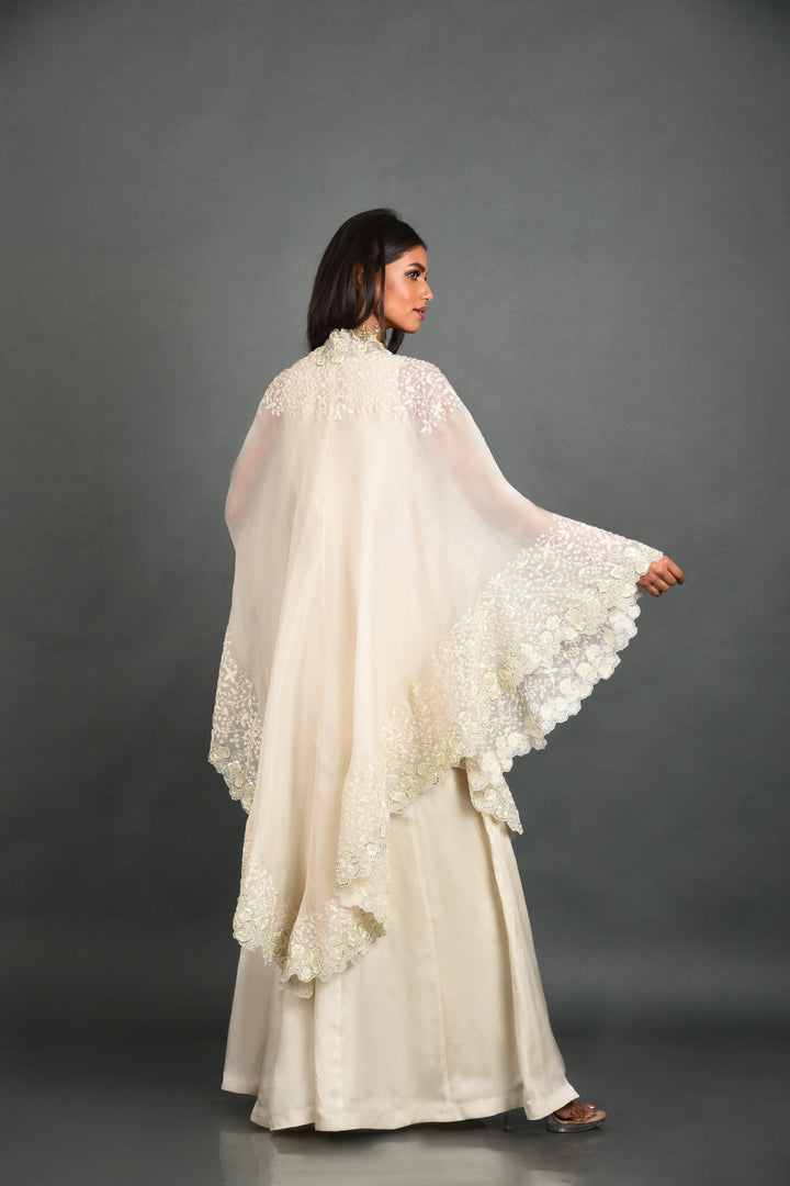 White Dancing Daisies Organza Cape
