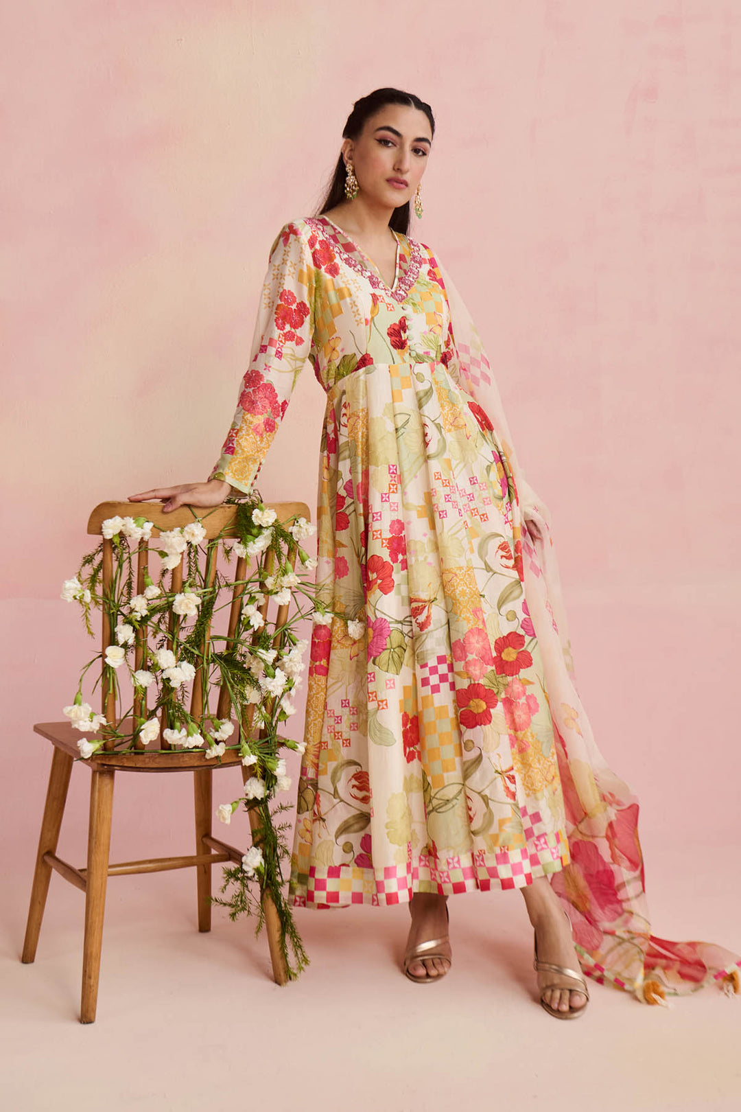 Zoho Anarkali Set