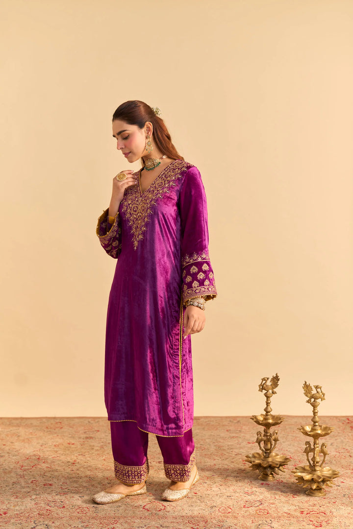 Aynaz - velvet Deep Purple Kurta with Salwar
