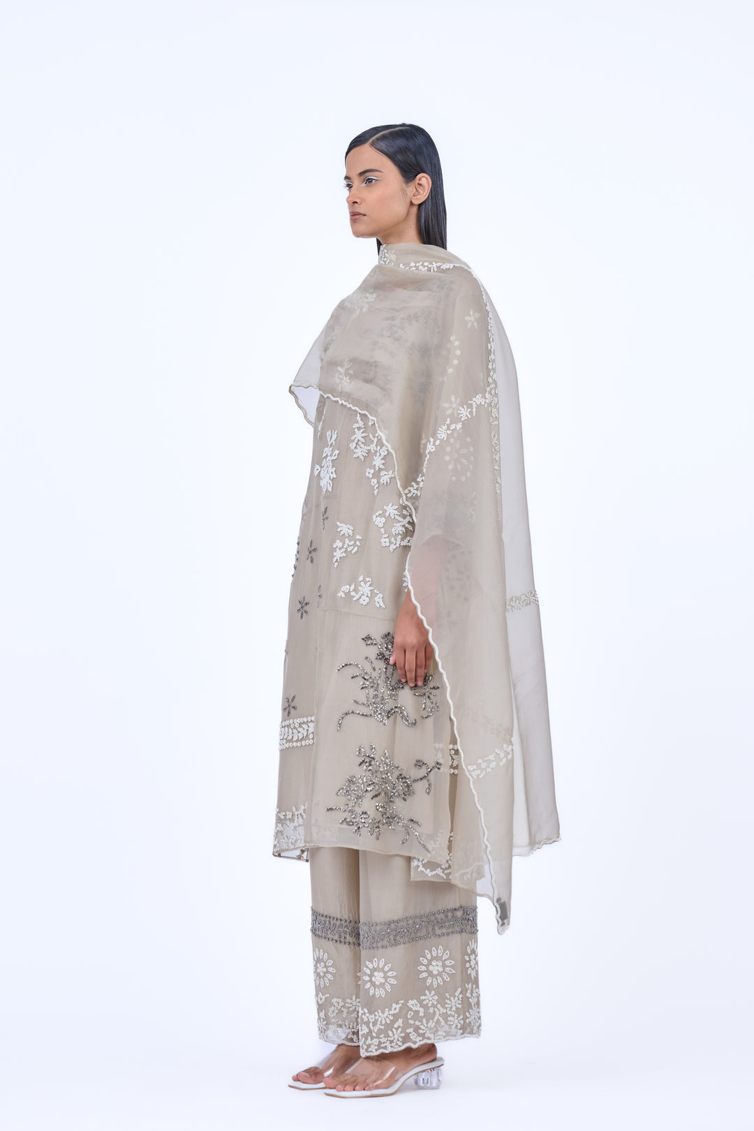 beadwork organza dupatta