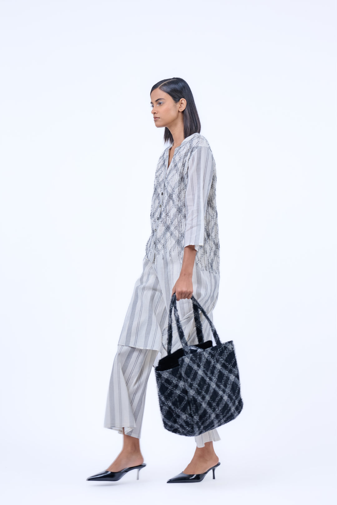 checkered tote bag