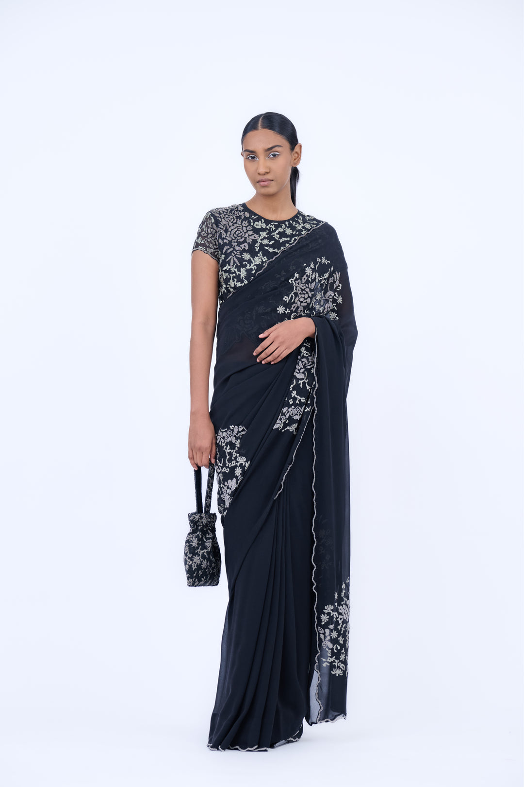 placement embroidered saree