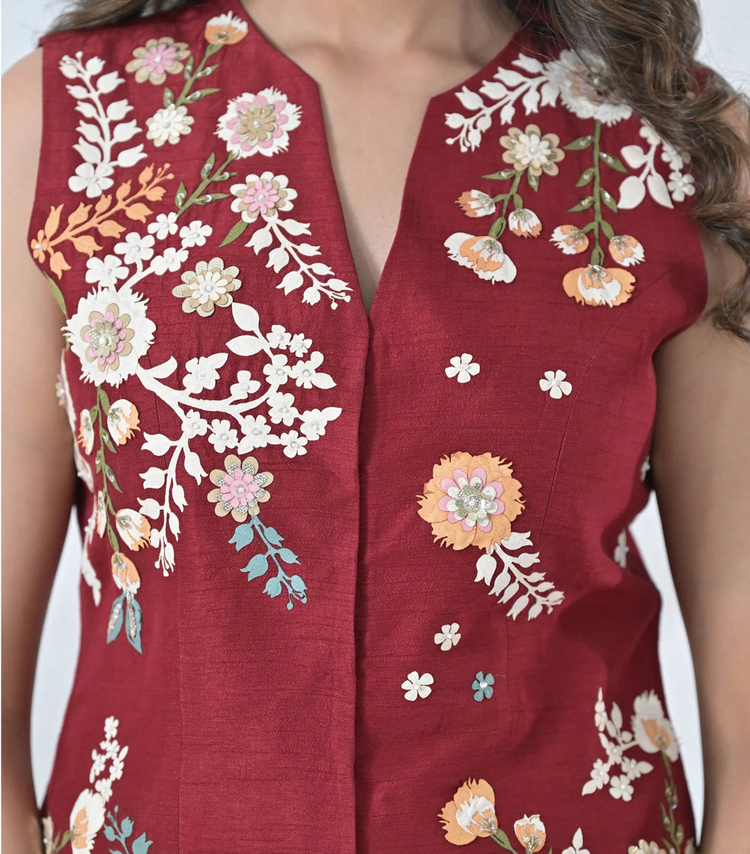 Phool-Patti Vest Coat With Pant Set
