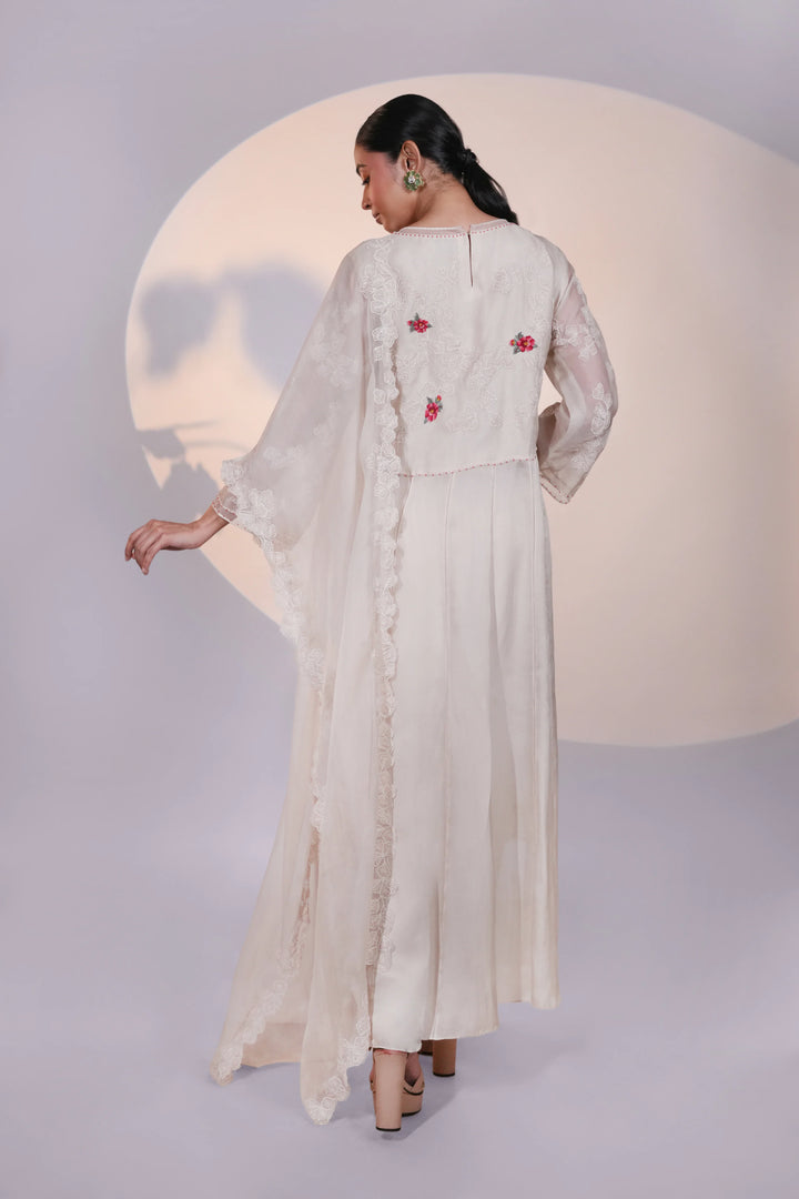 White Back Kali Kurta