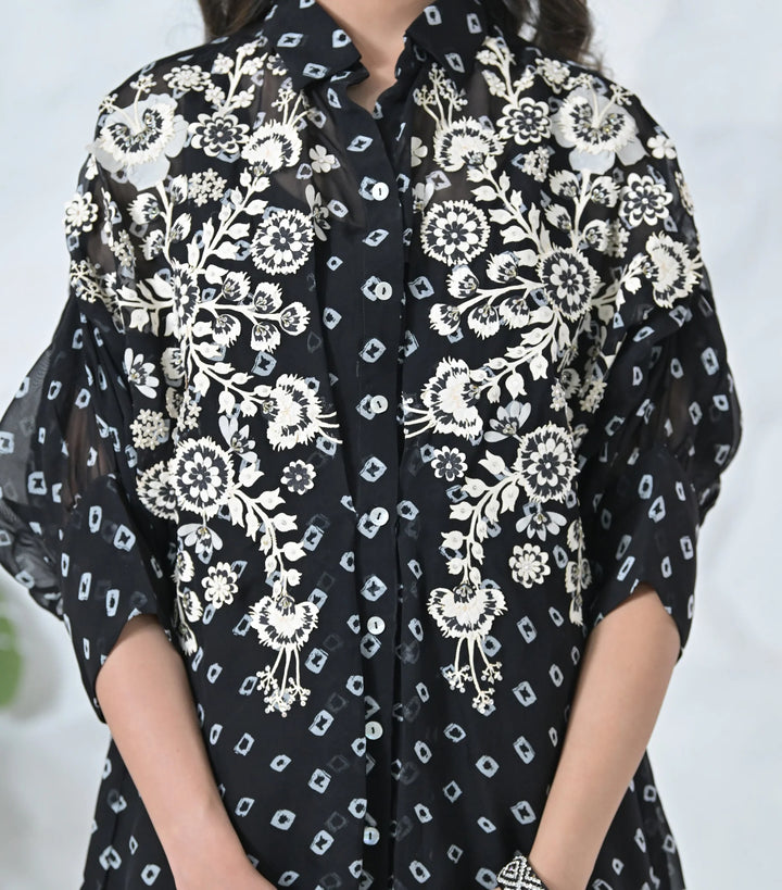 Monochrome Phool-Patti Bandhani Tunic Set With Embroidered Pants